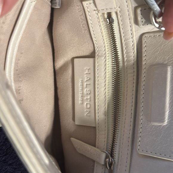 Halston cross body pearly white - Picture 7 of 7